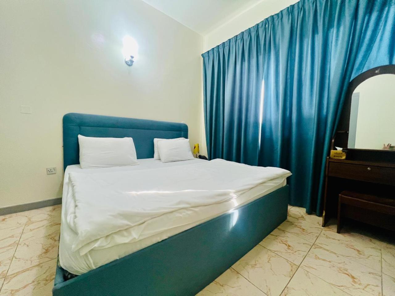 Sky Hotel Apartments Dubai Dış mekan fotoğraf