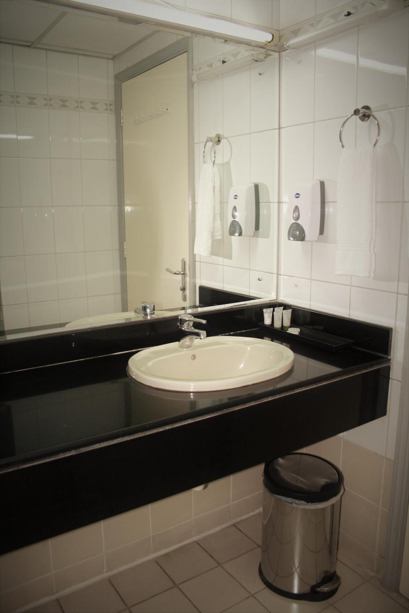 Sky Hotel Apartments Dubai Dış mekan fotoğraf