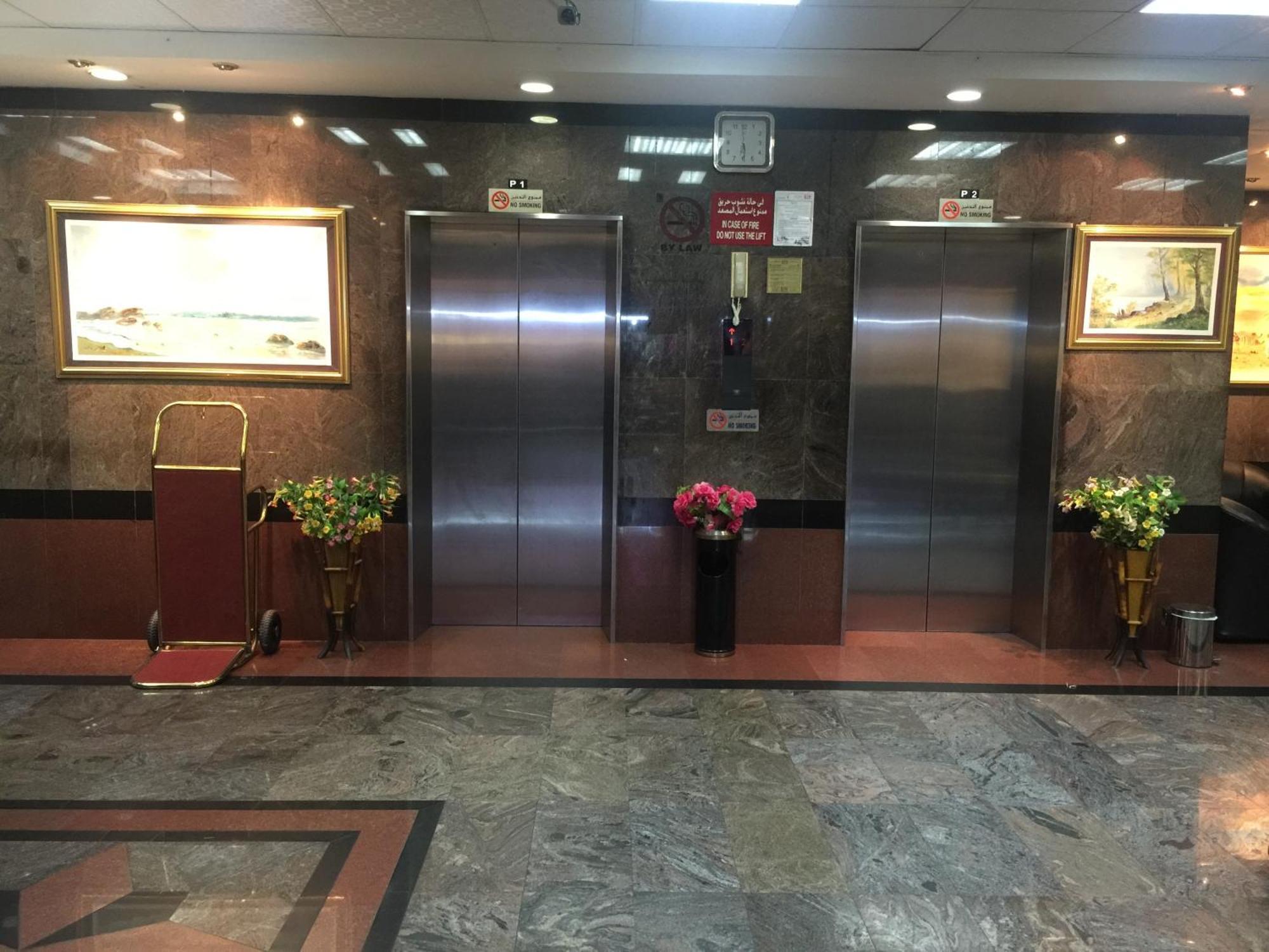 Sky Hotel Apartments Dubai Dış mekan fotoğraf