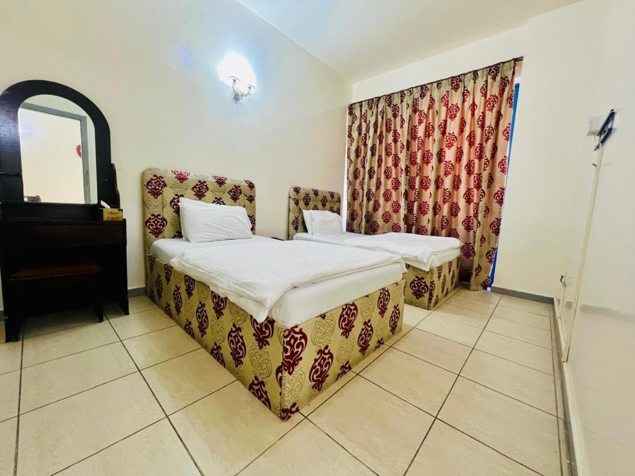 Sky Hotel Apartments Dubai Dış mekan fotoğraf